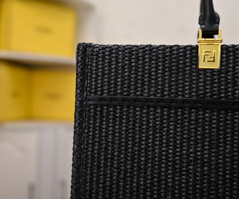 Fendi Roma Black Woven Tote Bag - Image 5