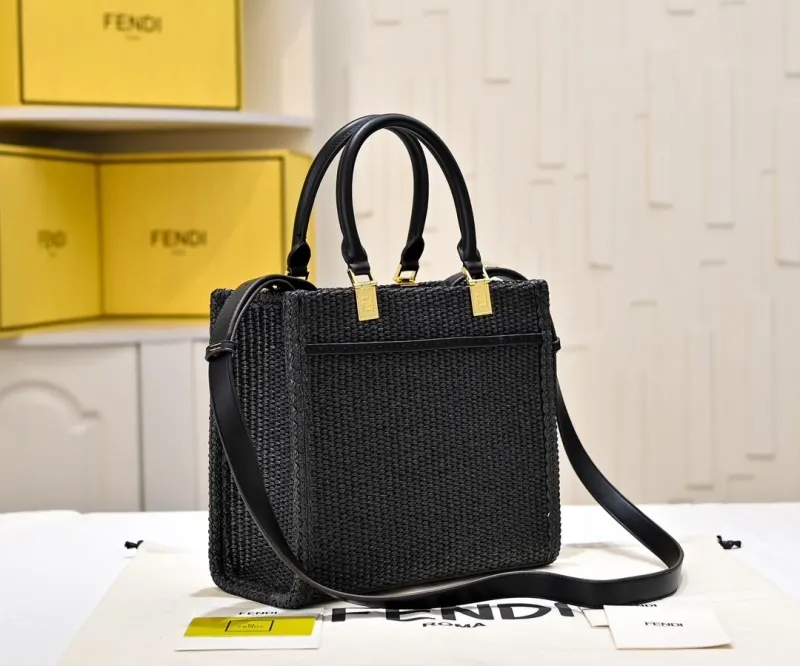 Fendi Roma Black Woven Tote Bag - Image 3