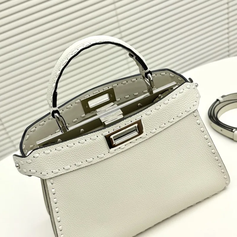 Fendi Off-White Top Handle Leather Bag - Image 7