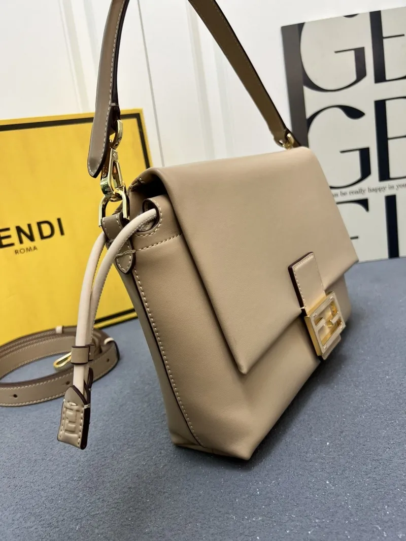 Fendi Beige Crossbody Bag H08899 - Image 5