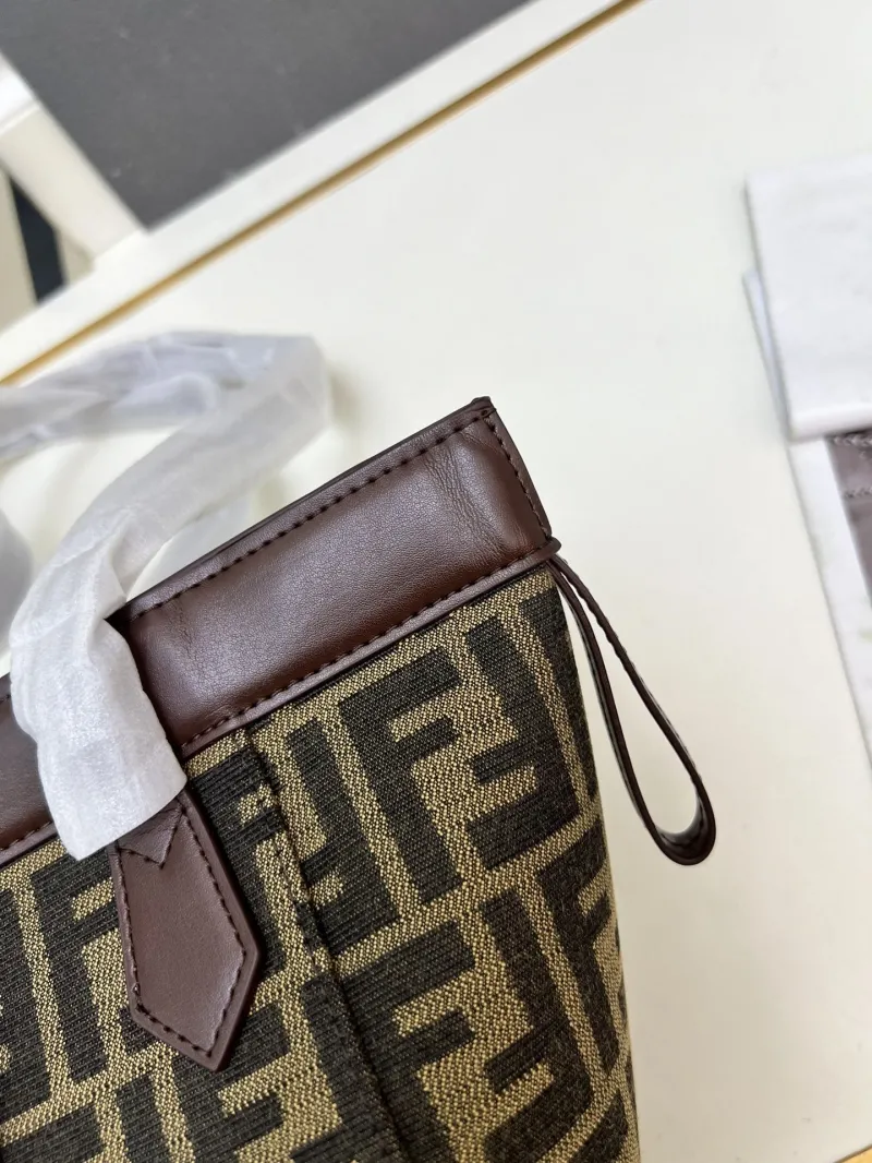 Fendi Brown FF Tote Bag TBS083 Size 18.5-15-15 - Image 6