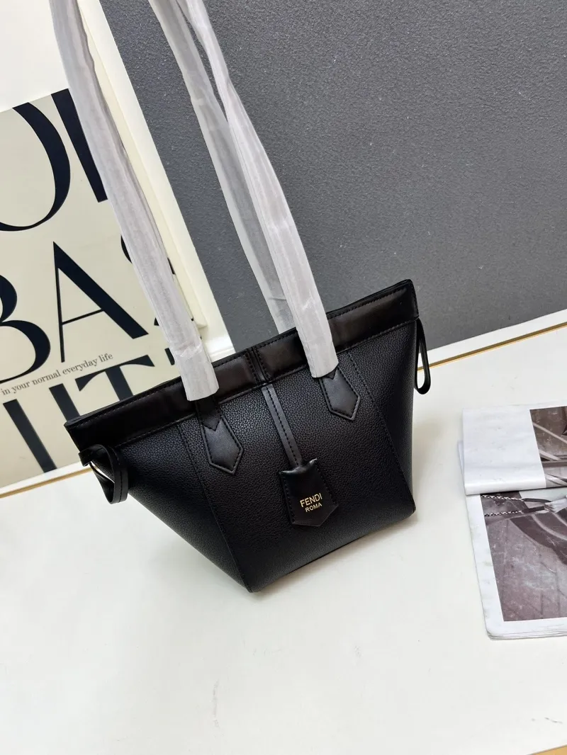 Fendi Black Top Handle Tote Bag TBS083 Size 18.5-15-15 - Image 3