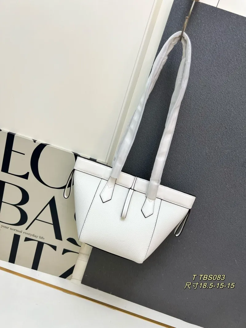 Alternative view of Fendi Top Handle Bags-27