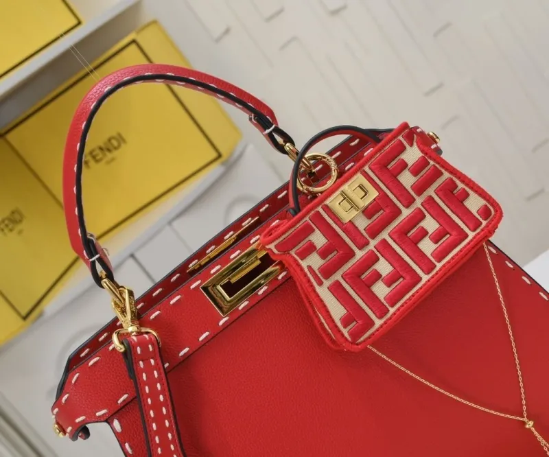 Fendi Red Leather Top Handle Bag 80 - Image 3