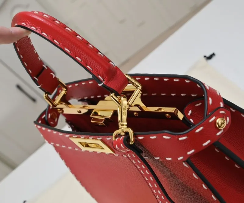 Fendi Red Leather Top Handle Bag 80 - Image 6