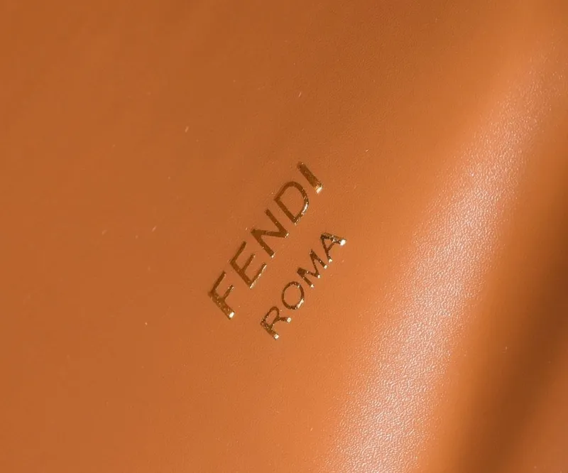 Fendi Brown Leather Top Handle Bag - Image 7