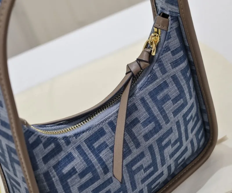 Fendi Blue Denim Hobo Bag - Image 5
