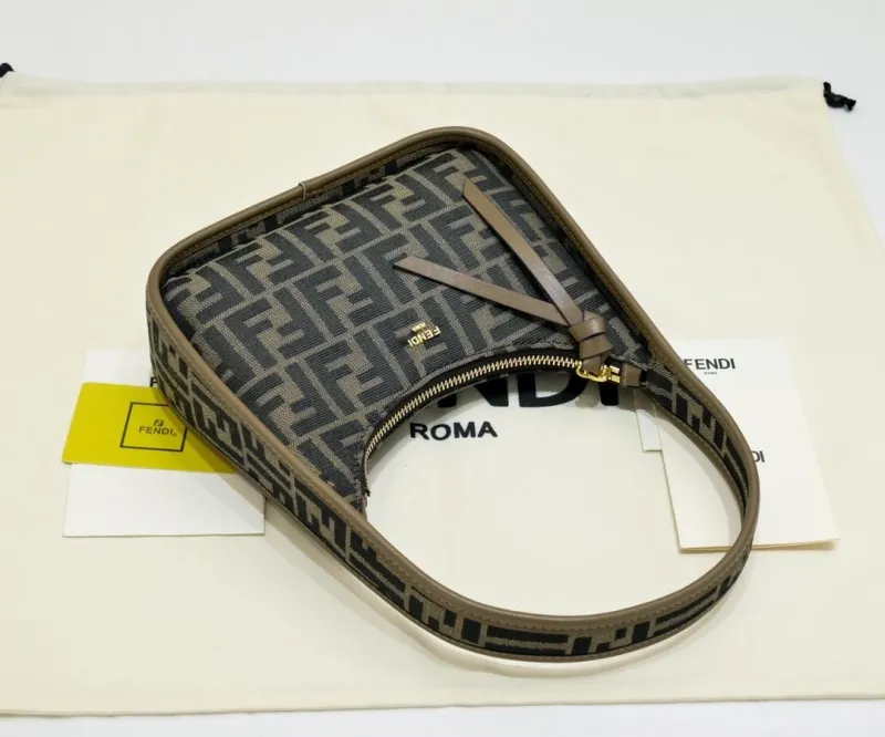 Fendi FF Monogram Hobo Shoulder Bag 108 - Image 5