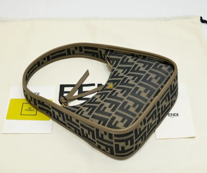 Fendi FF Monogram Hobo Shoulder Bag 108 - Image 6