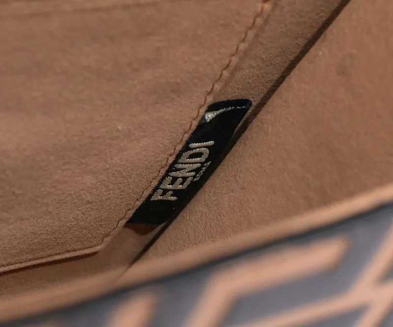 Fendi Black Top Handle Crossbody Bag - Image 6