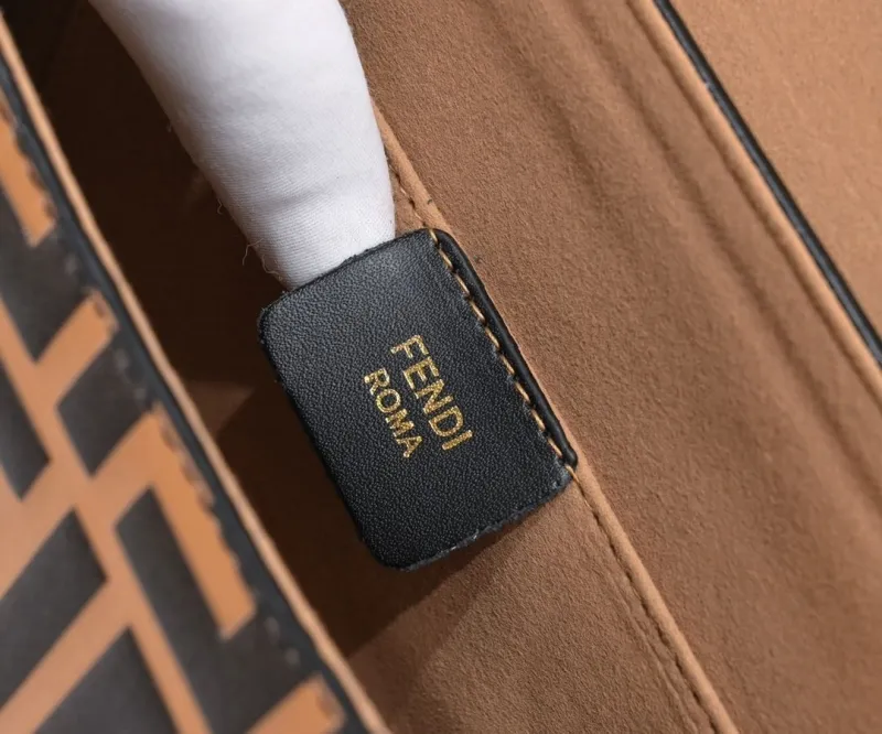 Fendi Black Top Handle Crossbody Bag - Image 7