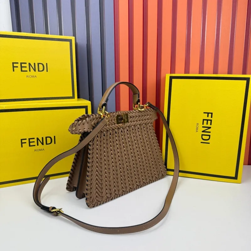 Fendi Brown Woven Top Handle Shoulder Bag - Image 3