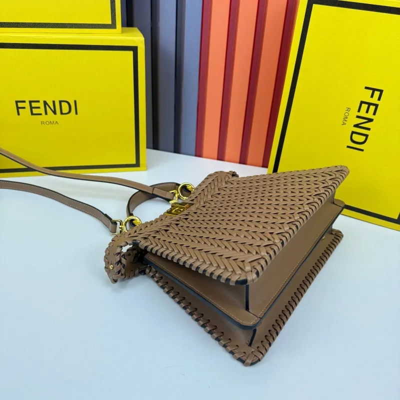 Fendi Brown Woven Top Handle Shoulder Bag - Image 5
