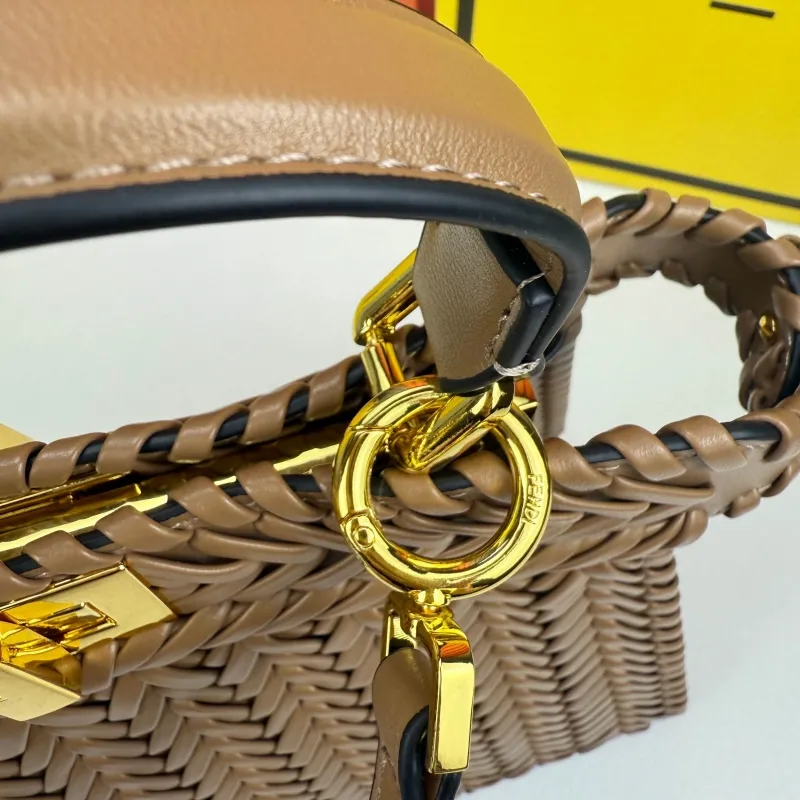 Fendi Brown Woven Top Handle Shoulder Bag - Image 7