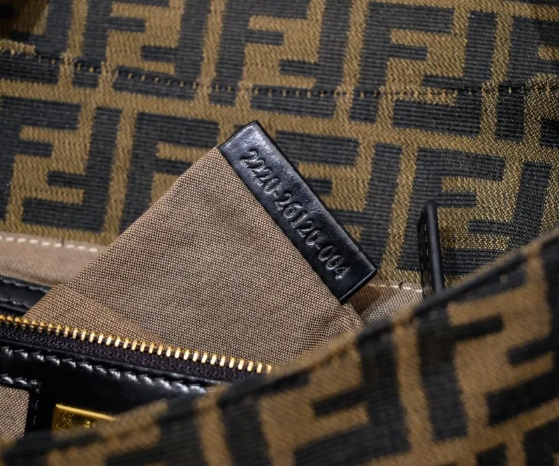 Fendi FF Monogram Top Handle Shoulder Bag - Image 8