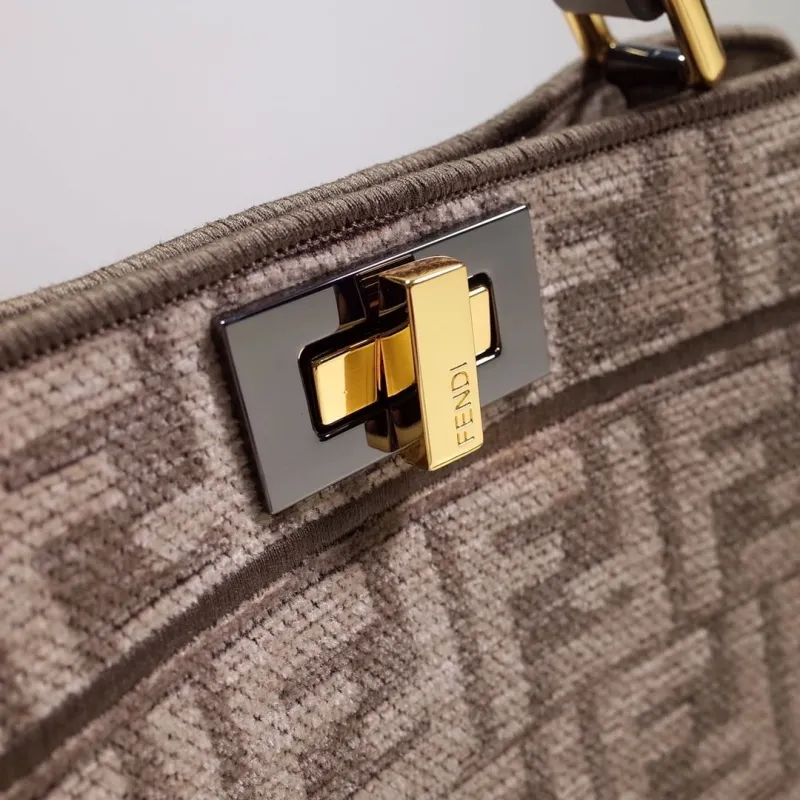 Fendi Beige Top Handle Bag 421 - Image 6