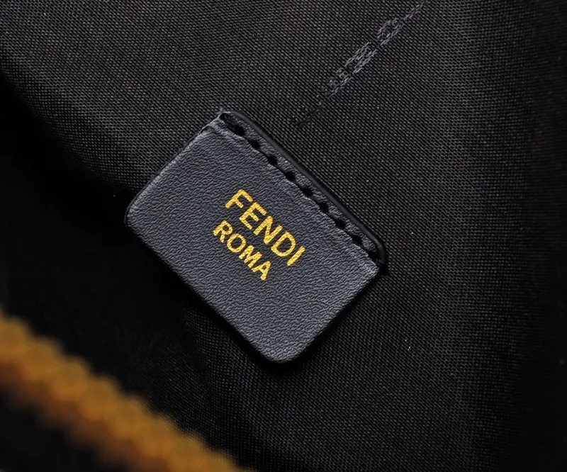 Fendi Roma White Top Handle Crossbody Bag - Image 7