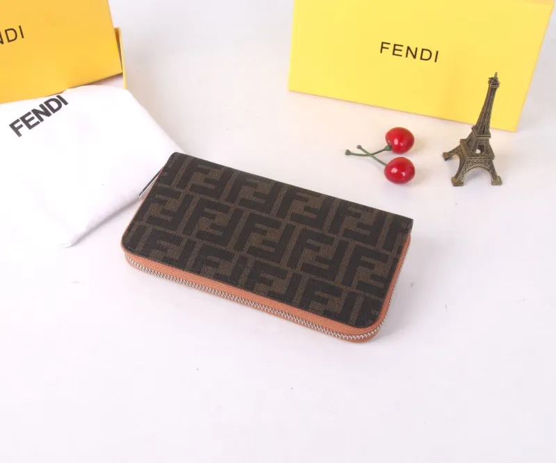 Fendi Wallets - Image 4