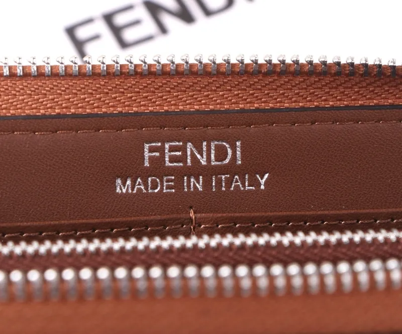 Fendi Wallets - Image 9