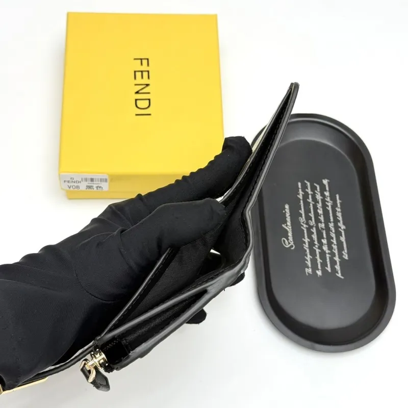 Fendi Wallets - Image 9