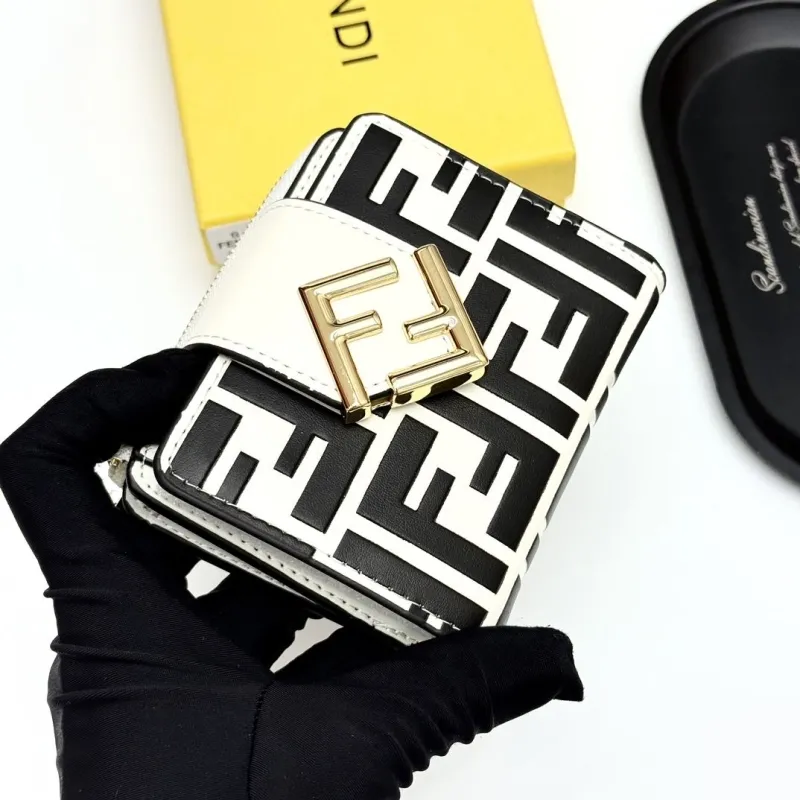 Fendi Wallets - Image 3