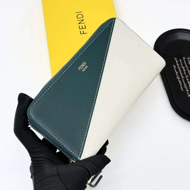 Fendi Wallets - Image 3