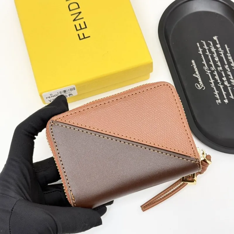 Fendi Wallets - Image 4