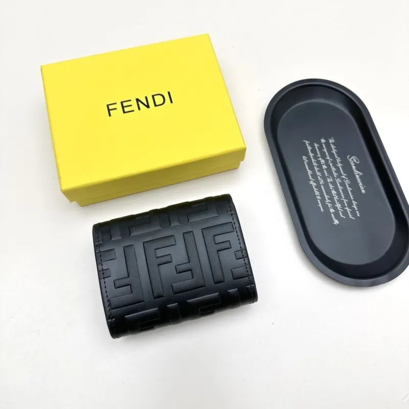 Fendi Black Leather Compact Wallet - Image 3