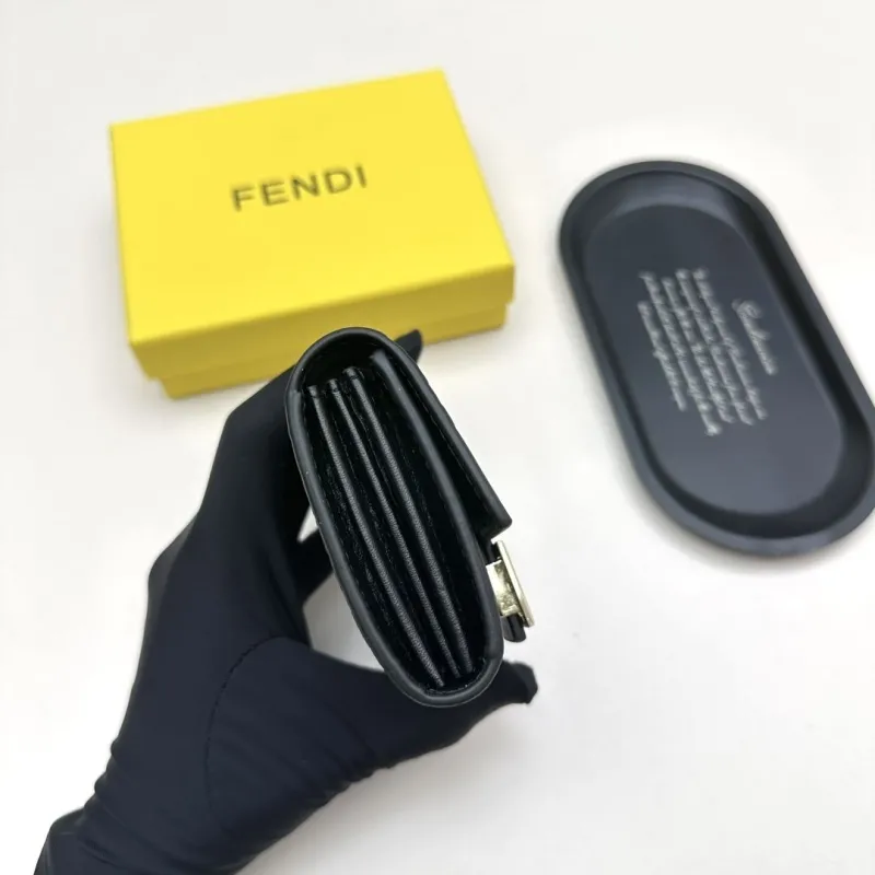 Fendi Black Leather Compact Wallet - Image 5