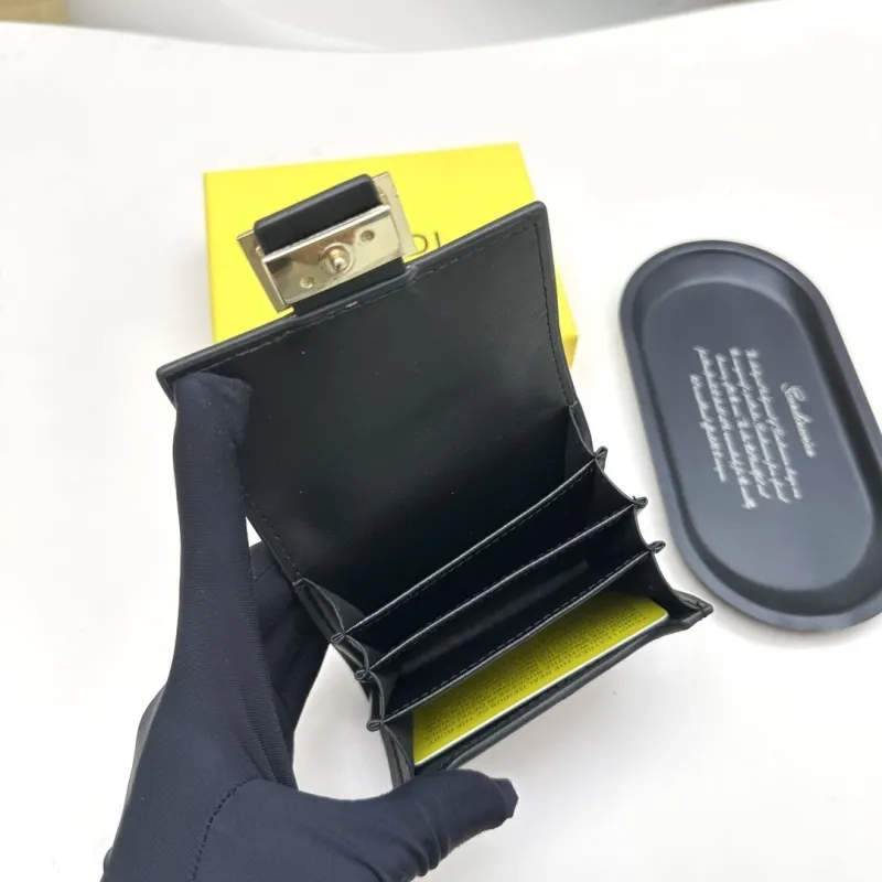 Fendi Black Leather Compact Wallet - Image 8