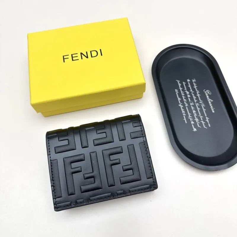Fendi Black Leather Bifold Wallet - Image 3
