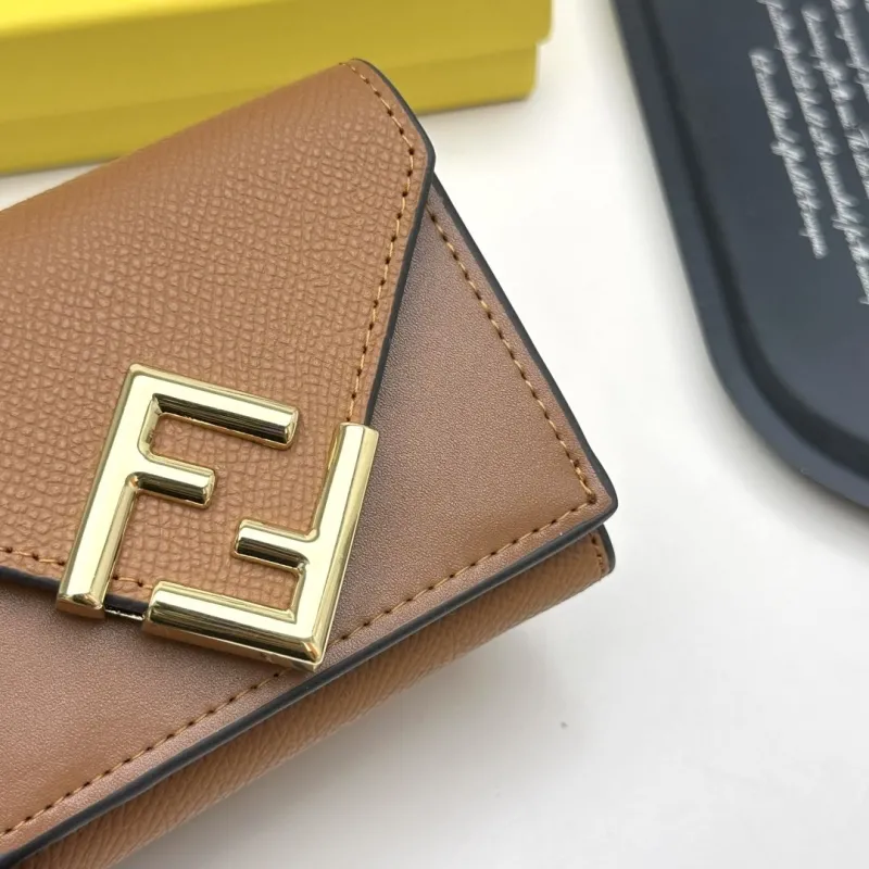 Fendi Brown Leather Small Wallet - Image 5