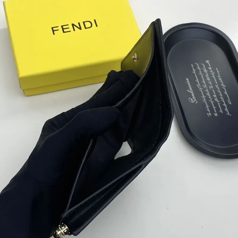 Fendi Black Leather Bifold Wallet - Image 8