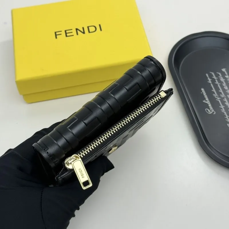 Fendi Black Leather Compact Wallet - Image 6