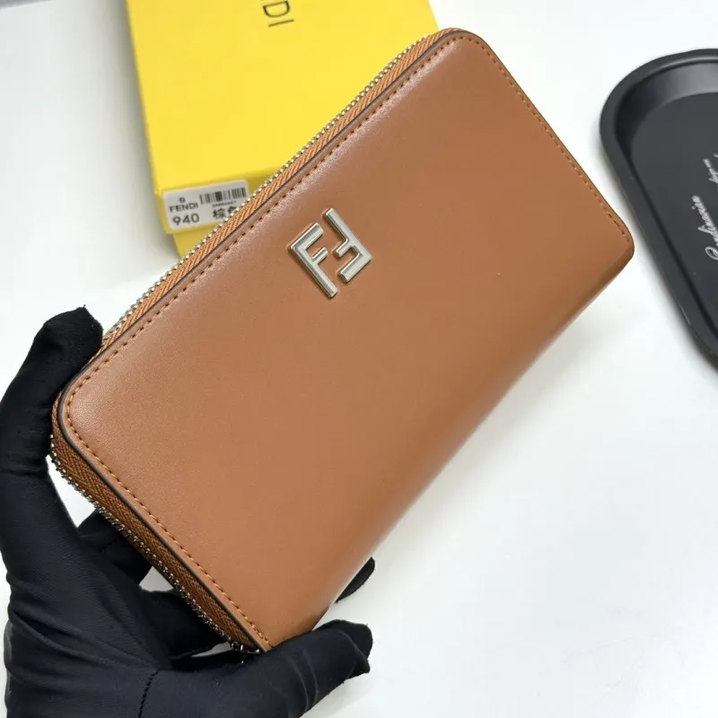 Fendi Wallets - Image 3
