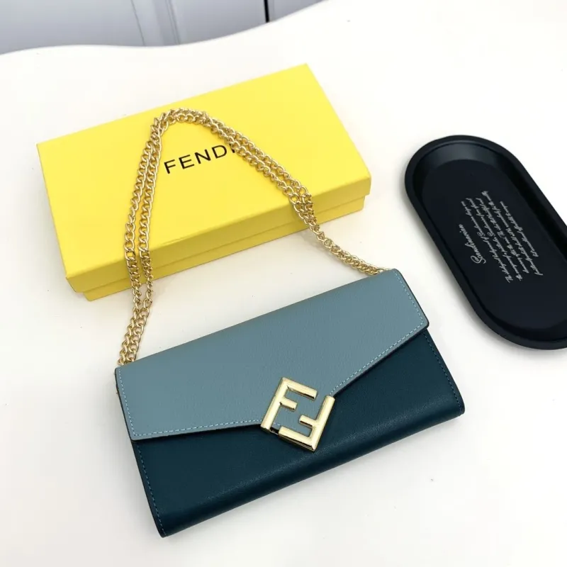 Fendi Two-Tone Leather Chain Wallet - Image 9