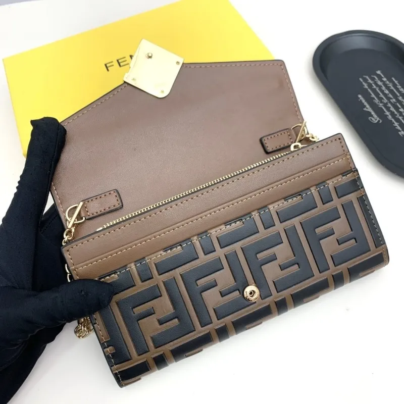 Fendi Brown Black Chain Wallet - Image 7