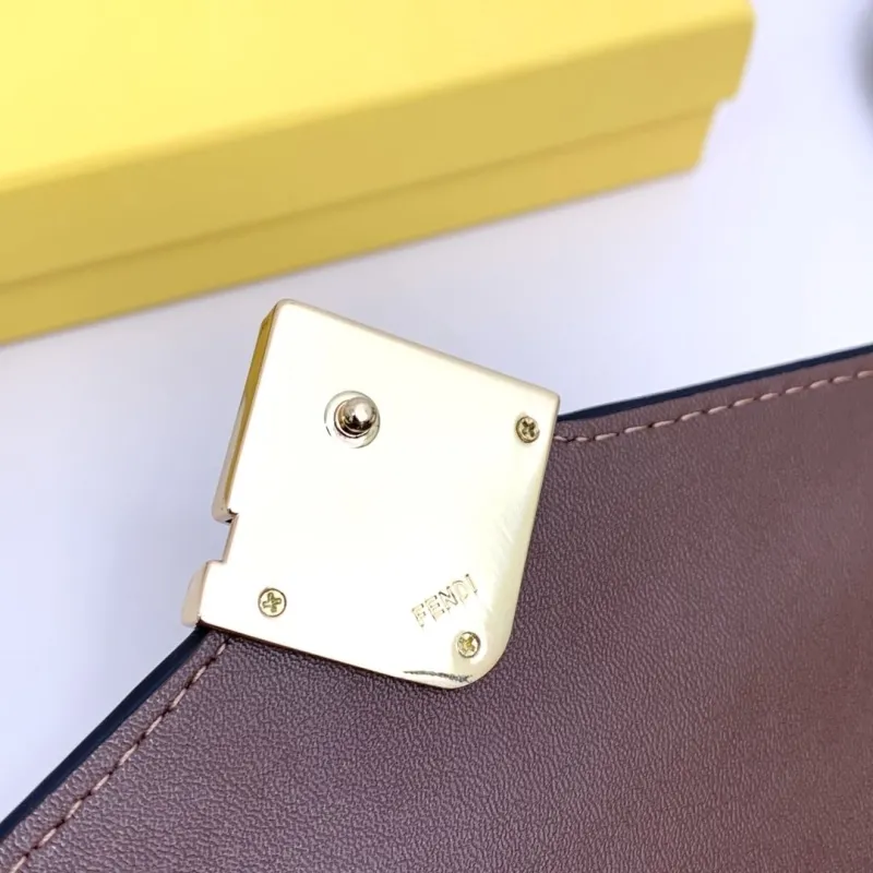 Fendi Brown Black Chain Wallet - Image 8