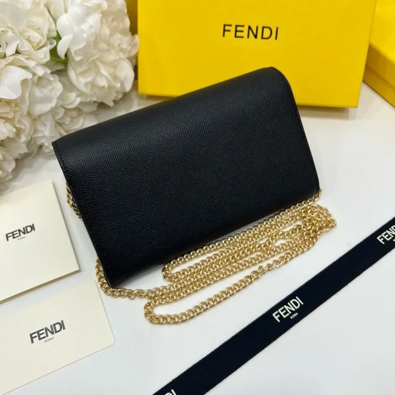 Fendi Black Leather Wallet On Chain - Image 3
