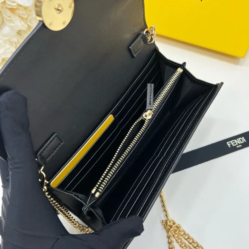 Fendi Black Leather Wallet On Chain - Image 6