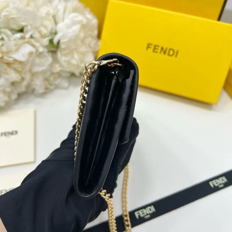 Fendi Black Leather Wallet On Chain - Image 7