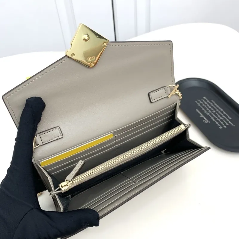 Fendi Gray Leather Chain Wallet - Image 7