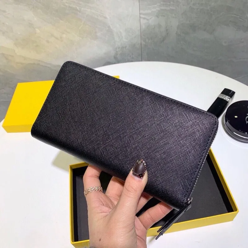 Fendi Wallets - Image 7