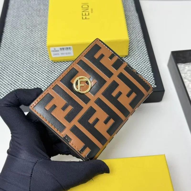 Fendi 2605 Brown Black Bifold Wallet - Image 3