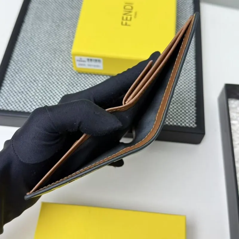 Fendi 2605 Brown Black Bifold Wallet - Image 9