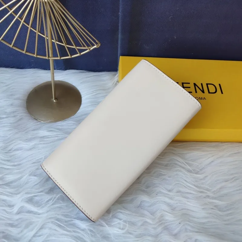 Fendi Roma Cream Leather Long Wallet - Image 3