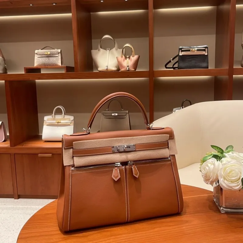 Hermes Brown Leather Birkin Handbag
