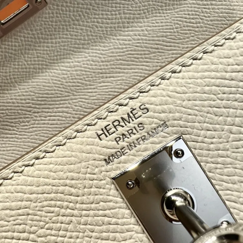 Hermes Cream Tan Lavender Leather Kelly Handbag - Image 8
