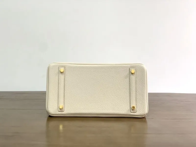 Hermes Cream Birkin Leather Handbag 69 - Image 4