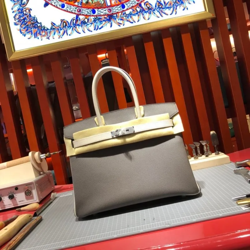Alternative view of Hermes Birkin Gray White Leather Handbag